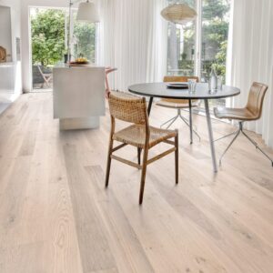 Trägolv Kährs Original Sky Vit Ek, Ultramattlackat 1-Stav Borstat Parkettgolv